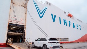 Doanh thu VinFast tăng trưởng kỷ lục chủ yếu nhờ hoạt động bàn giao ô tô điện trong kỳ tăng vọt