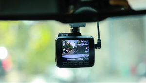 Không quy định bắt buộc phải lắp camera giám sát hành trình trên xe ô tô cá nhân.