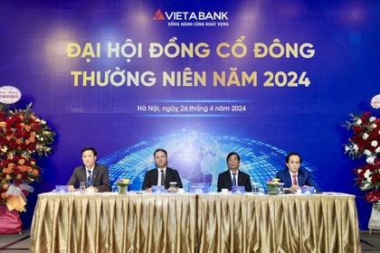 VietABank thông qua kế hoạch lãi 1.058 tỷ đồng trong năm 2024, uỷ quyền Hội đồng quản trị chọn "nhà mới" cho cổ phiếu