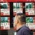 Bất động sản Trung Quốc: "Vạn người bán trăm người mua"
