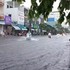 Đường phố Đà Nẵng thành sông sau cơn mưa trong đêm