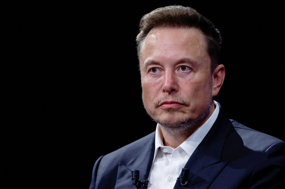 Elon Musk đang đối mặt với khó khăn chồng chất