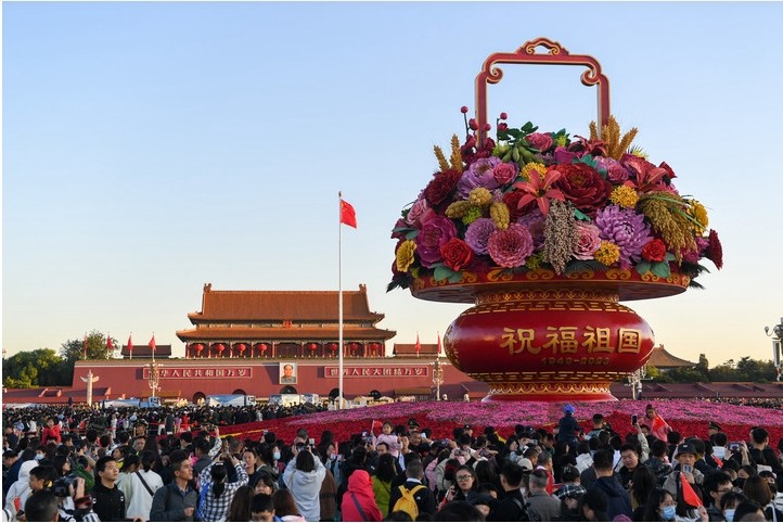 Hình ảnh người dân Trung Quốc đi du lịch trong Tuần lễ Vàng