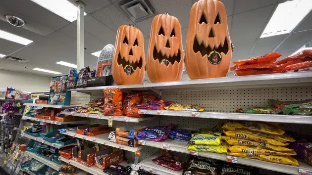 Kẹo Halloween được bán tại một cửa hàng CVS ở Washington, D.C