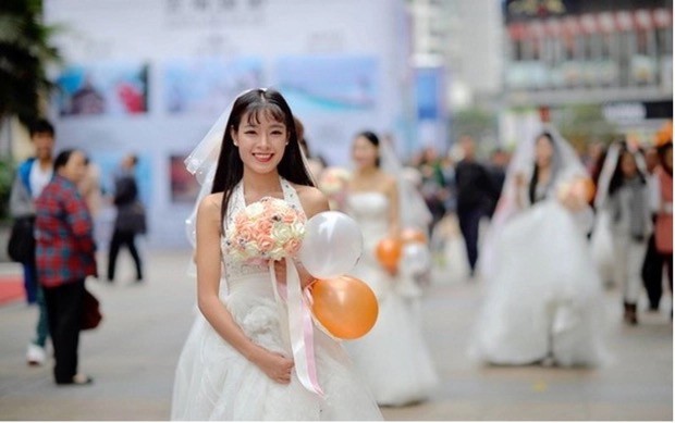 Phụ nữ Trung Quốc học càng cao càng “ế”, muốn kết hôn cũng khó
