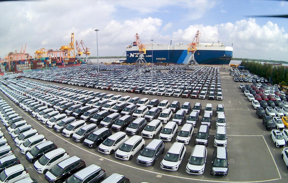 Lượng nhập khẩu ô tô nguyên chiếc các loại trong 10 tháng 2023 đạt trên 100.000 chiếc