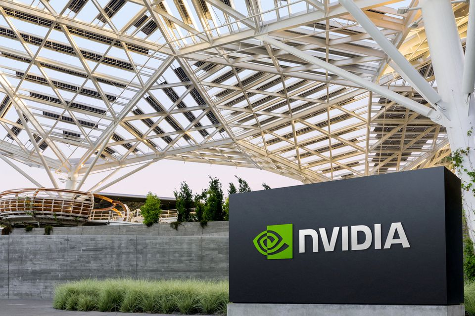 Nvidia - tập đoàn sản xuất chip đắt giá nhất thế giới với giá trị thị trường gần 1.200 tỷ USD