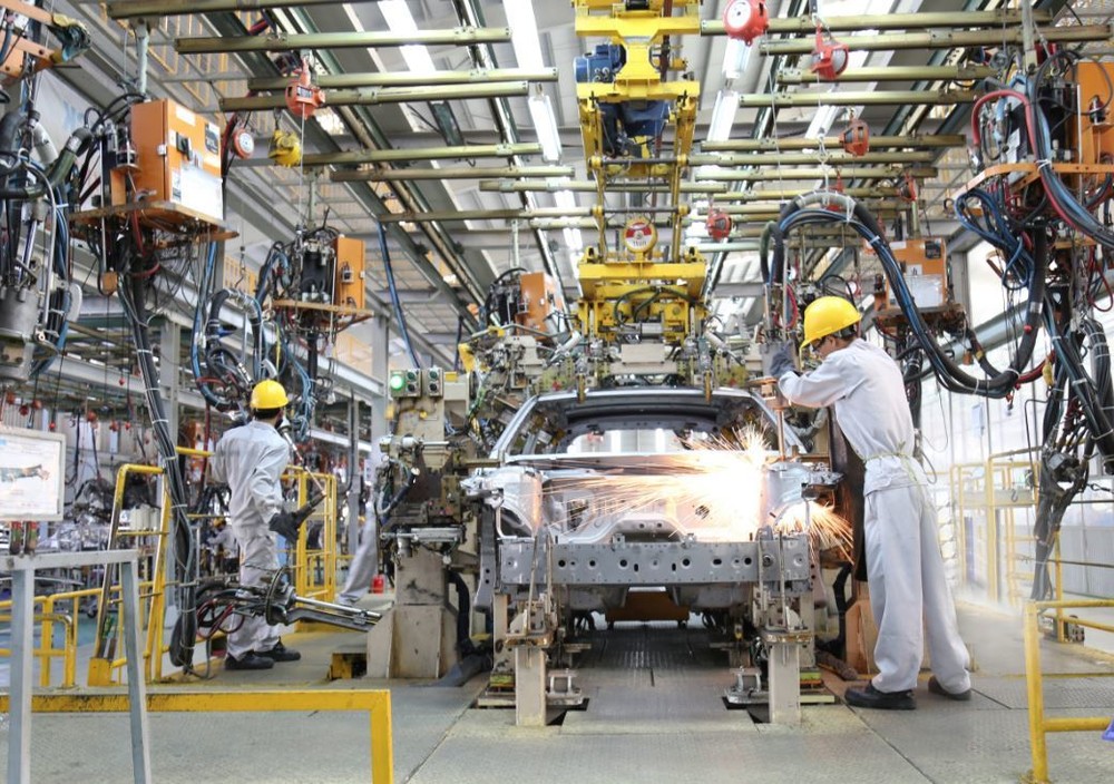 Gần 350.000 ô tô được các doanh nghiệp sản xuất, lắp ráp trong nước năm 2023