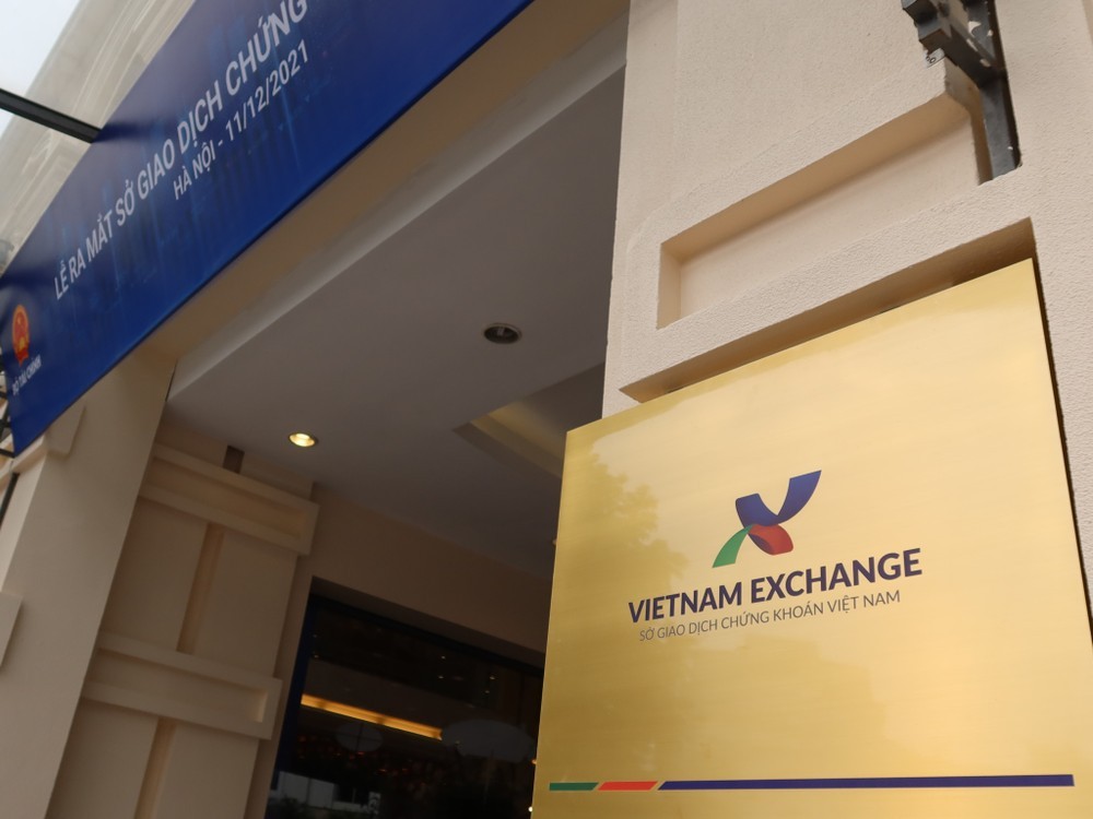 Sau ba quý, Sở Giao dịch Chứng khoán Việt Nam lãi hơn 1.340 tỷ đồng, vượt 9% kế hoạch năm