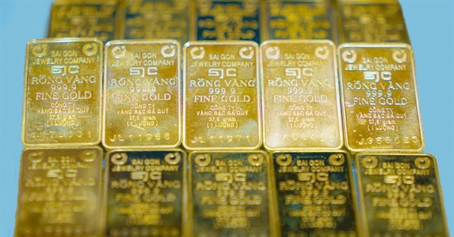 Giá vàng thế giới lẫn trong nước đồng loạt giảm