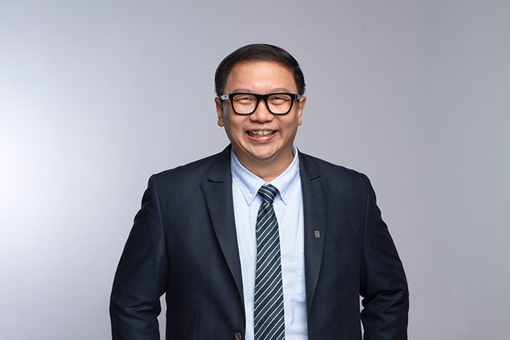 Enrico Tanuwidjaja, chuyên gia kinh tế ASEAN tại UOB