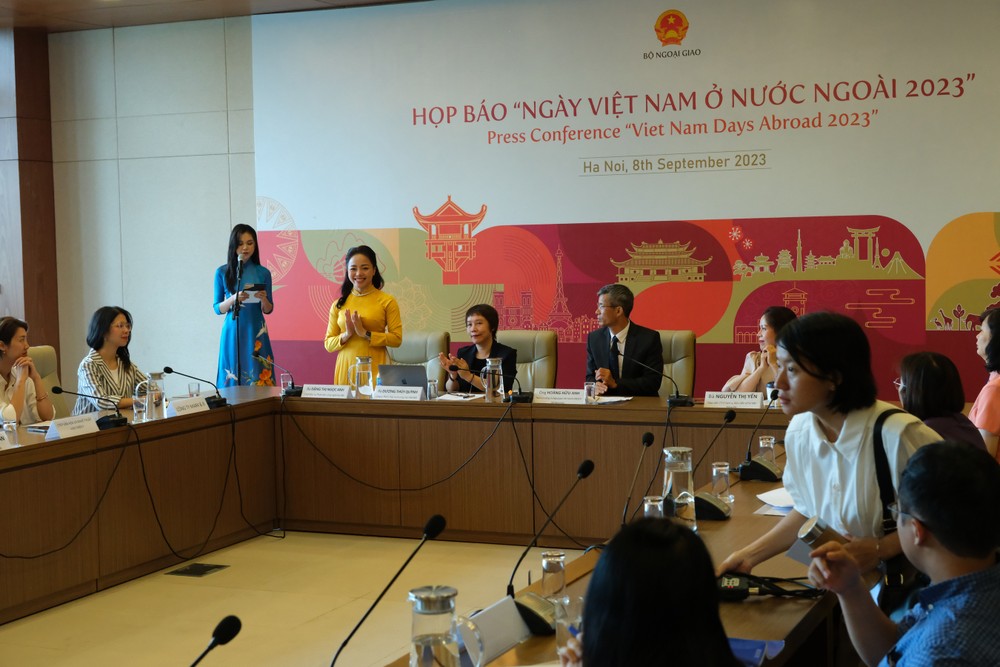 Vụ Ngoại giao Văn hóa và UNESCO, Bộ Ngoại giao, tổ chức họp báo công bố chuỗi sự kiện “Ngày Việt Nam ở nước ngoài 2023”