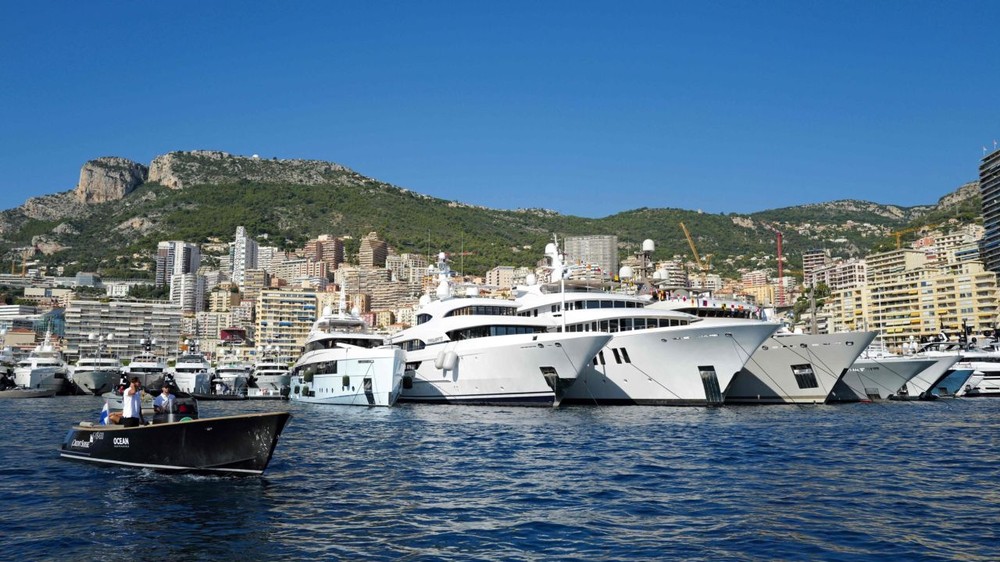 Triển lãm Du thuyền Monaco tại cảng Hercule 