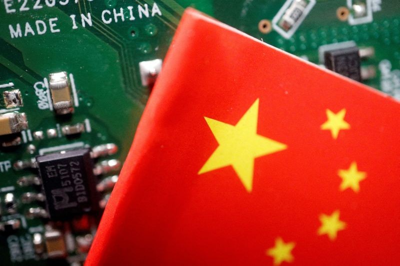 Các nhà sản xuất chip Trung Quốc đang tìm cách để ứng phó với các lệnh hạn chế xuất khẩu của Mỹ