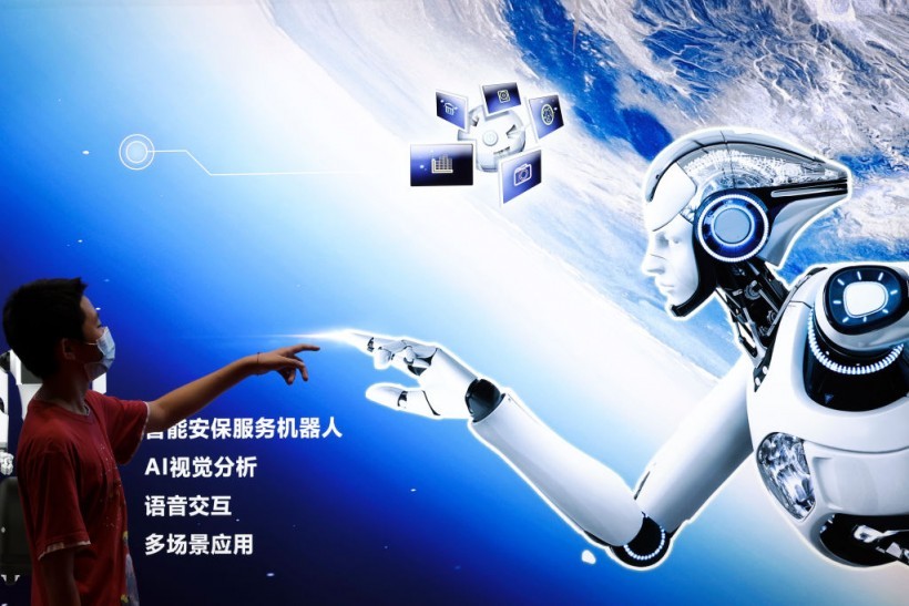 Một biển quảng cáo về công nghệ AI của Zhipu tại Trung Quốc