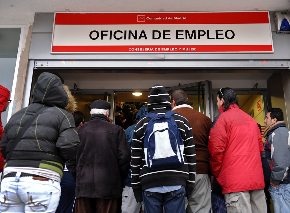 Chính phủ Tây Ban Nha vật lộn với tỷ lệ thất nghiệp tăng cao