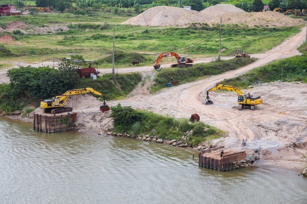 Hà Nội yêu cầu rà soát 3 mỏ cát Liên Mạc, Châu Sơn và Tây Đằng - Minh Châu