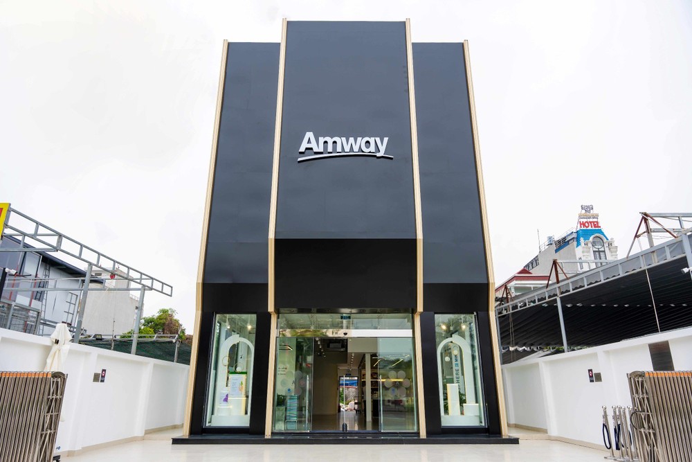 Amway Việt Nam khai trương chuỗi siêu thị và trung tâm trải nghiệm chuẩn quốc tế