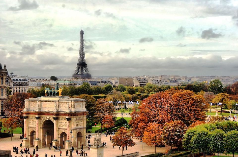 Nếu có 24 giờ ở Paris, bạn sẽ muốn khám phá điều gì?