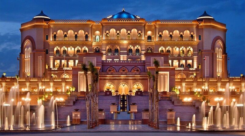Khách sạn tiêu tốn 3 tỷ USD ở Abu Dhabi