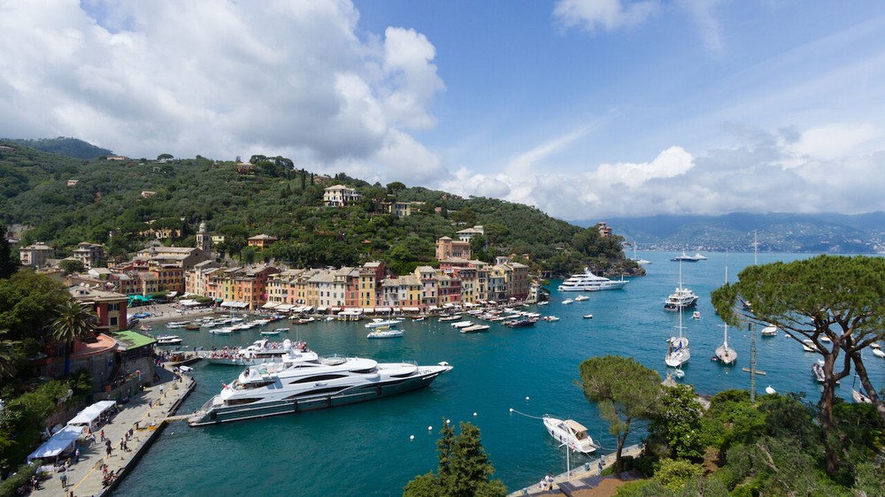 Portofino - Ngôi làng ven biển đầy thơ mộng của nước Ý