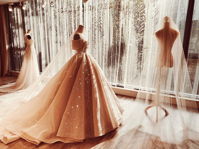 Calla Haute Couture - Những bộ váy cưới xa xỉ trị giá hàng tỷ đồng của NTK Phương Linh