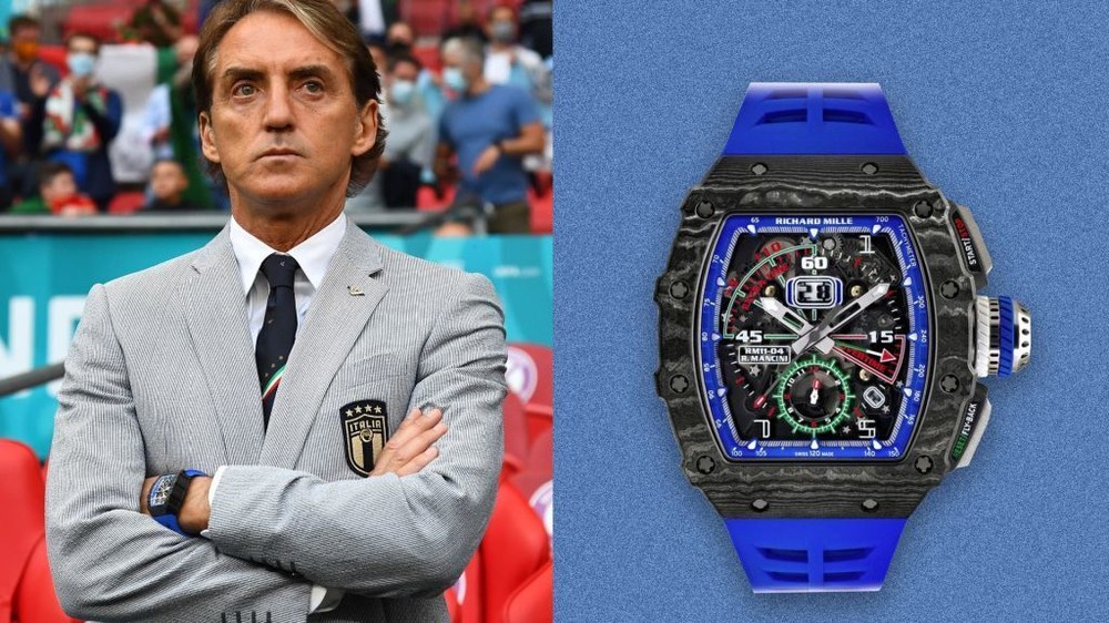 Bóc giá chiếc đồng hồ mang tên HLV trưởng tuyển Italia Roberto Mancini