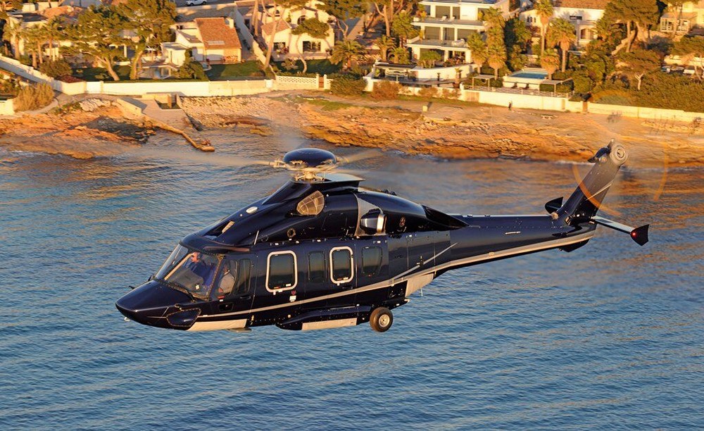 8 máy bay trực thăng đẳng cấp dành cho siêu du thuyền