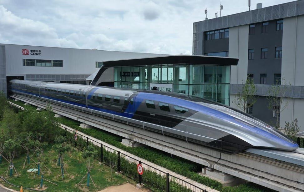 Trung Quốc giới thiệu tàu cao tốc nhanh nhất thế giới