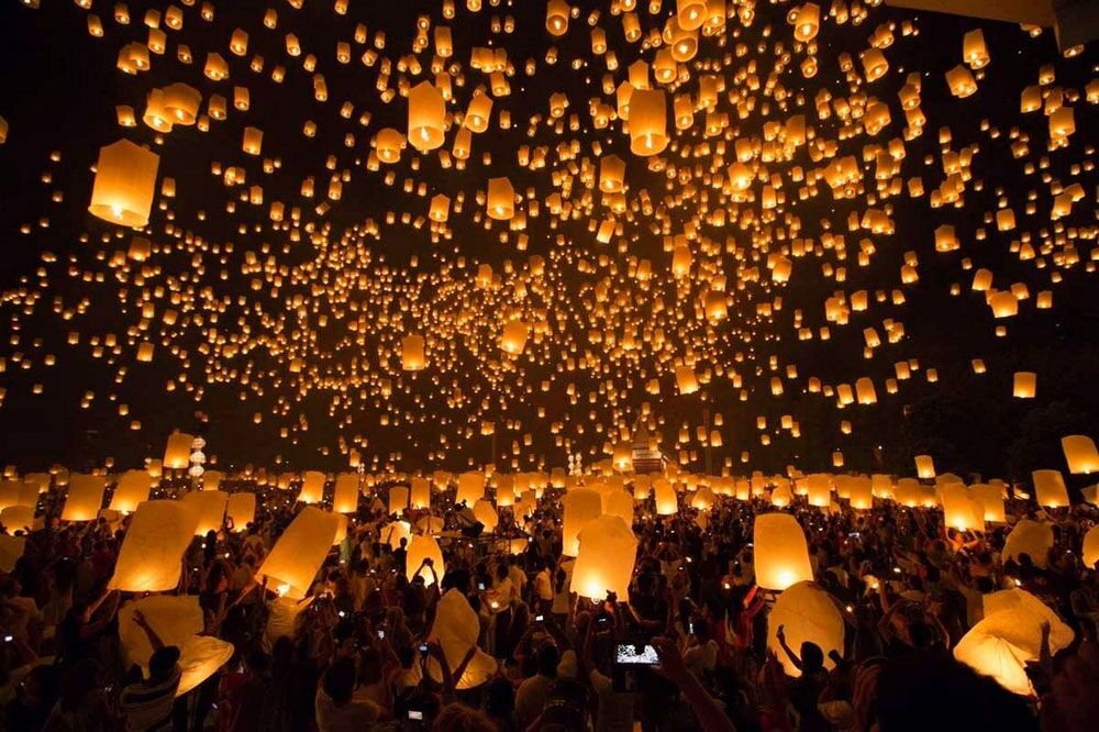 Rực rỡ lễ hội thả đèn trời Yi Peng - Điểm nhấn của du lịch Chiang Mai tháng 11