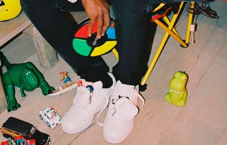 Có phải A$AP Rocky đang hé lộ dự án Prada x adidas tiềm năng?