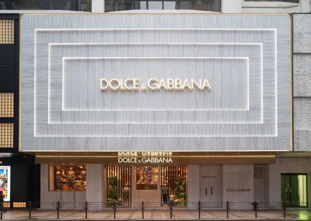 Dolce&Gabbana ra mắt BST mừng Tết Nguyên đán của Châu Á