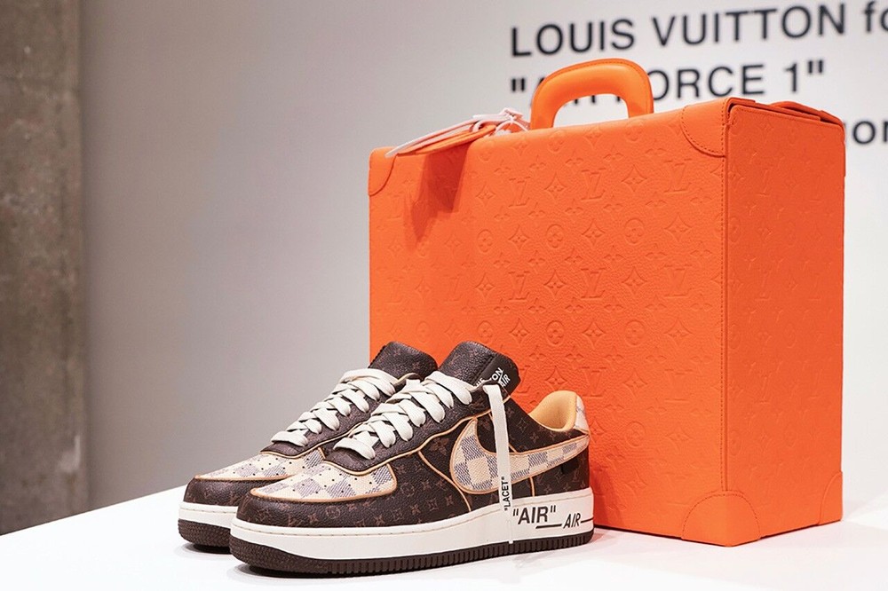 Cận cảnh đôi sneakers Louis Vuitton x Nike “Air Force 1” được thiết kế bởi Virgil Abloh