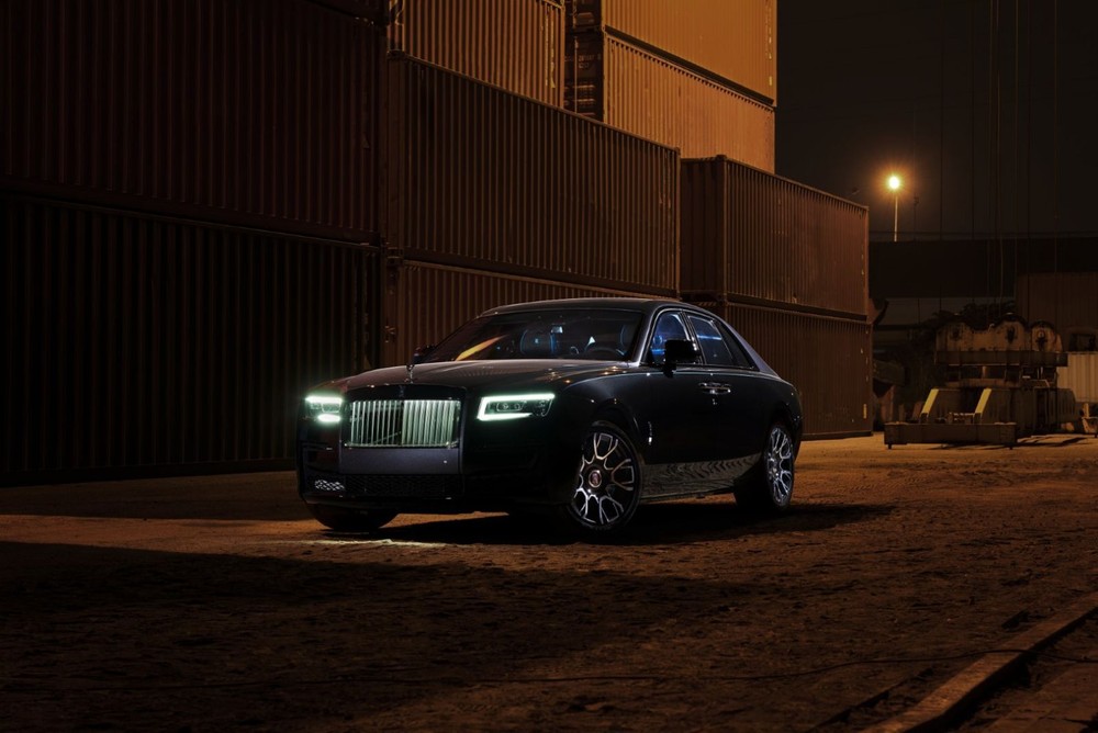 Rolls-Royce Ghost Black Badge có mức giá hơn 33 tỷ đồng tại Việt Nam