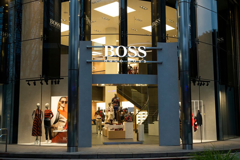 Hugo Boss luôn đổi mới để khẳng định mình trên thương trường thời trang