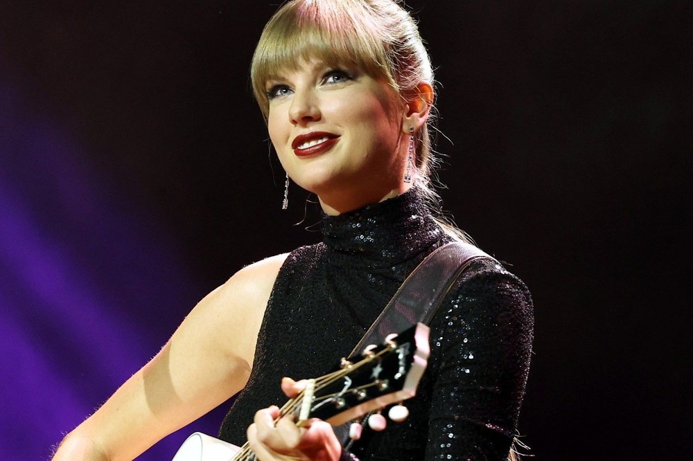 Taylor Swift "chiếm lĩnh" toàn bộ bảng xếp hạng Top 10 trên Billboard Hot 100