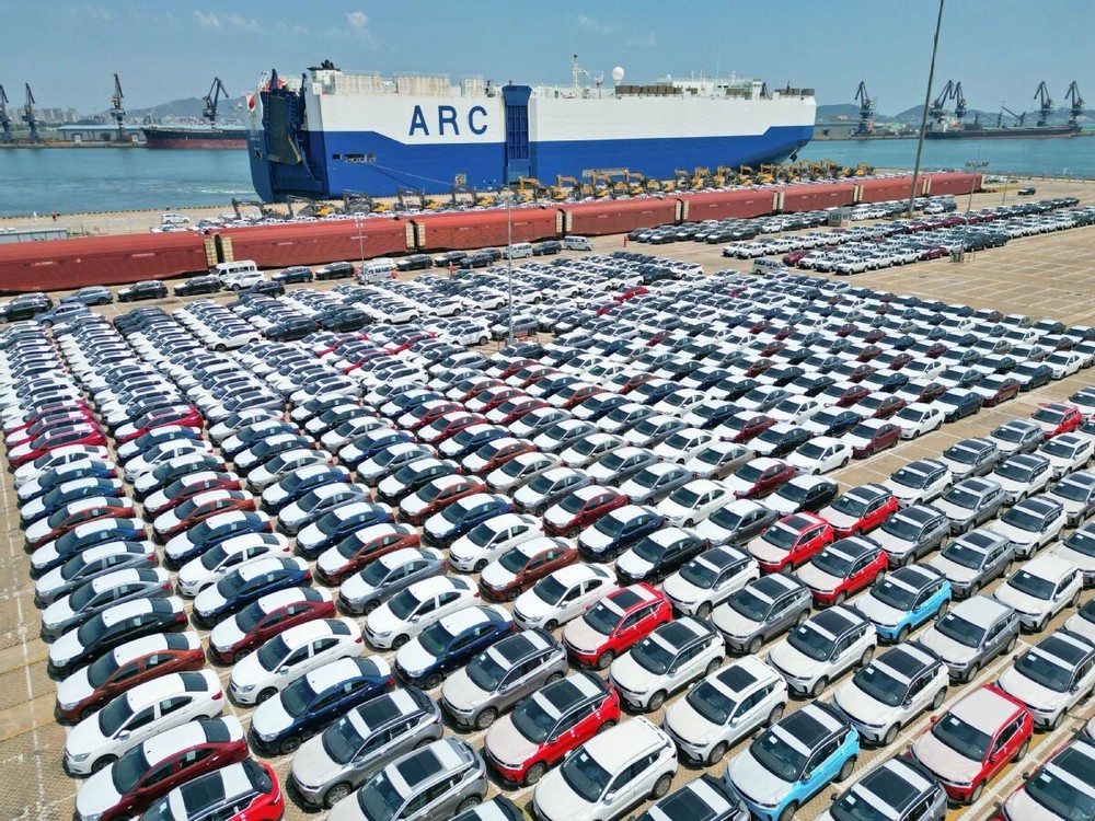Xuất khẩu ô tô của Trung Quốc đạt mức cao kỷ lục trong tháng 8