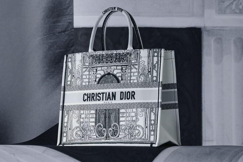 Dior kỷ niệm ngày mở cửa trở lại 30 Montaigne với BST đặc biệt