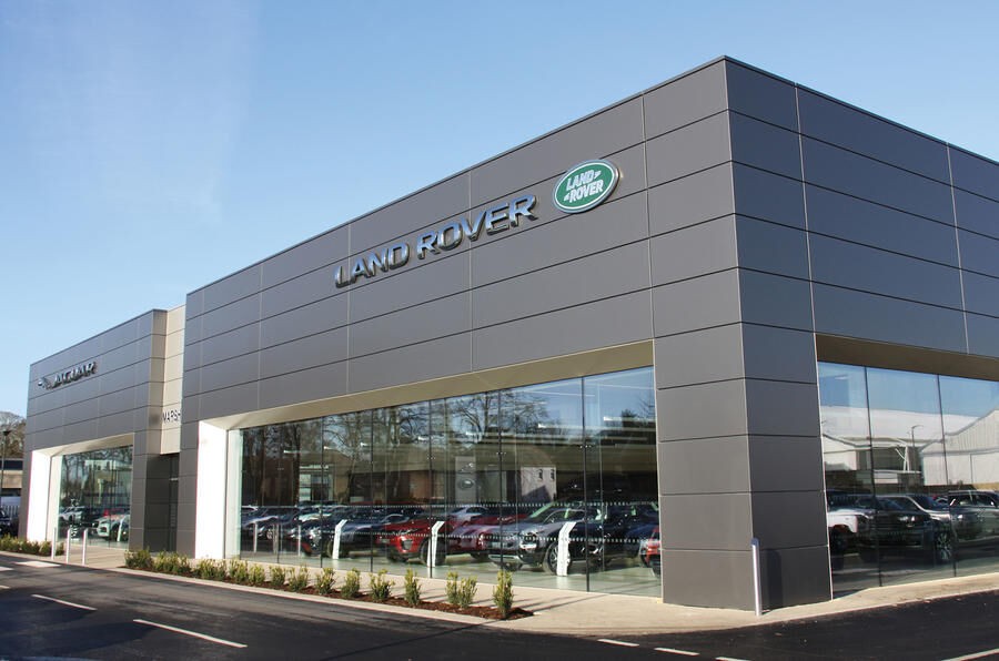 Jaguar Land Rover cam kết giảm 46% khí thải vào năm 2030