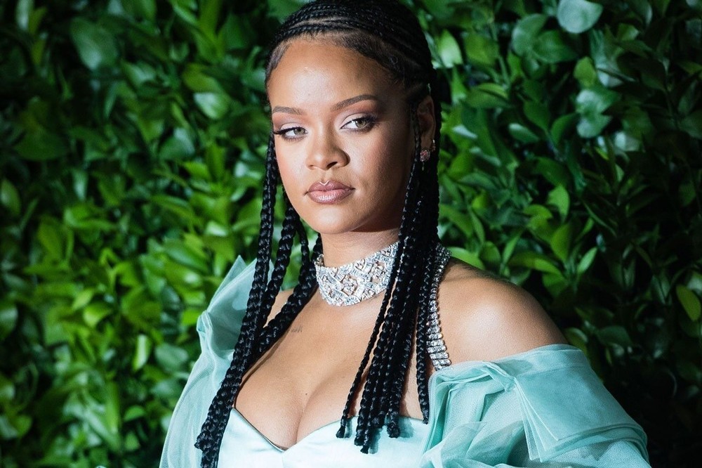 Rihanna lần đầu tiên có mặt trong danh sách tỷ phú biểu tượng của Forbes