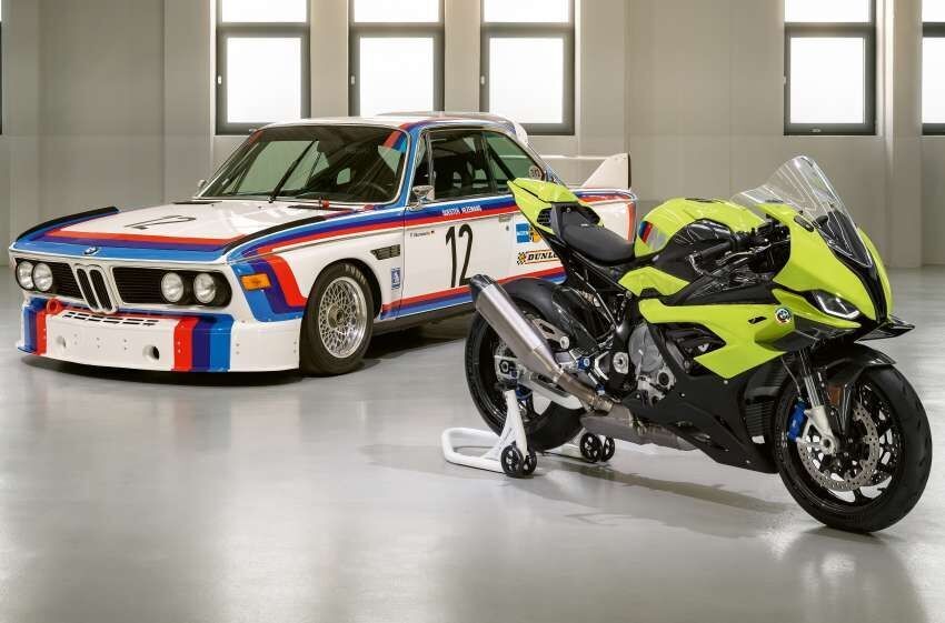 BMW Motorrad kỷ niệm 50 năm bằng phiên bản M1000RR 50 Years M
