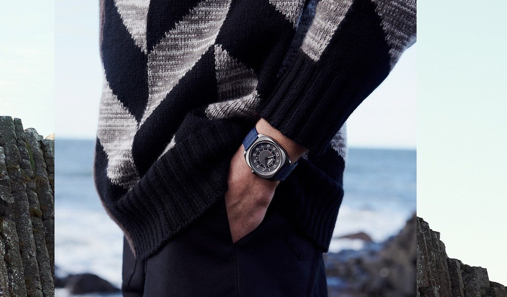 Chiếc đồng hồ Hermès H08 - Mạnh mẽ hơn trong gam màu xanh