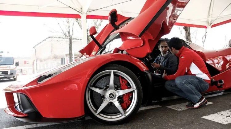 Yếu tố nào giúp Ferrari giữ chân những vị khách thượng lưu?