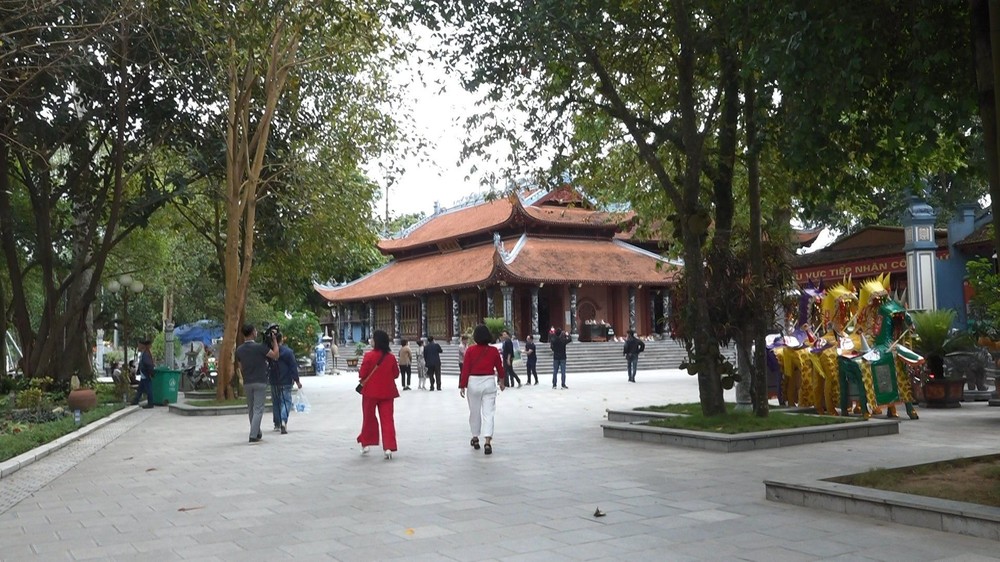 Linh thiêng đền Mẫu Đông Cuông