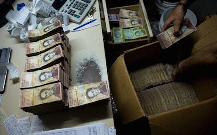Venezuela đưa vào lưu thông 9 loại tiền có mệnh giá mới