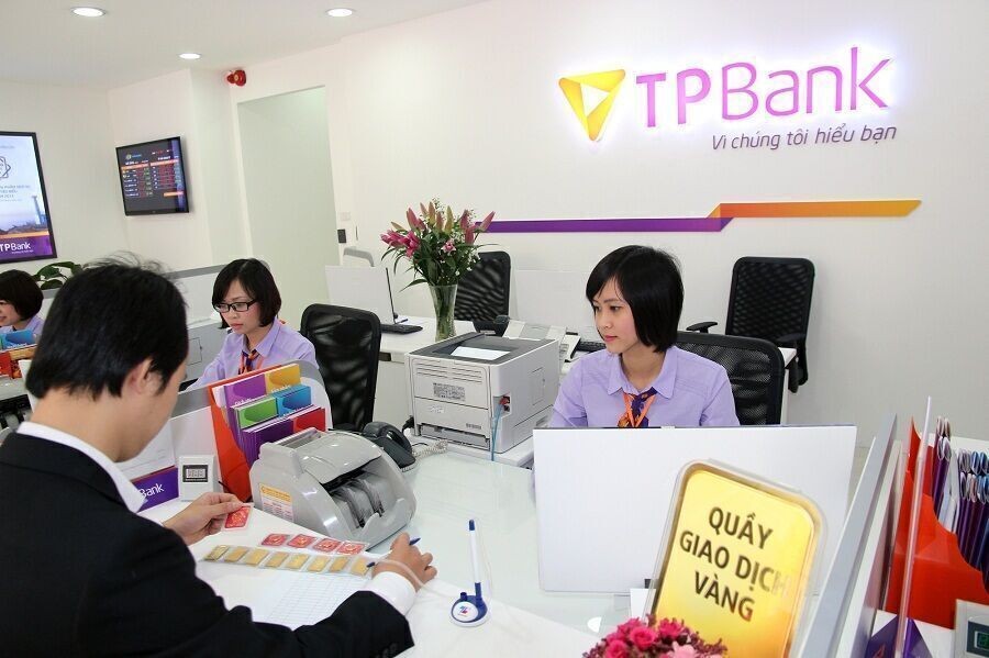 TPBank vẫn phải “co kéo” lợi nhuận bù đắp âm vốn