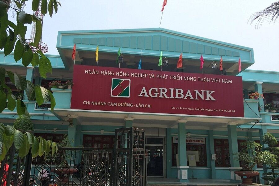 Hàng chục sổ tiết kiệm Agribank nghi bị làm giả
