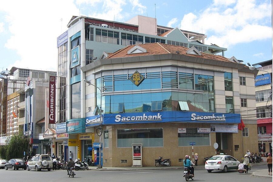 Khả năng thanh toán suy yếu, Sacombank bị hạ tín nhiệm trước thềm ĐHCĐ
