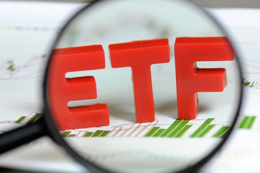 Khối ngoại bán ròng gần 300 tỷ đồng trong phiên ETF tái cơ cấu danh mục