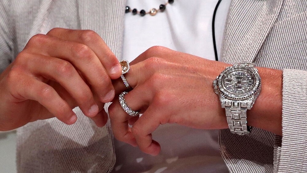 Ai là người sở hữu chiếc đồng hồ Rolex đắt nhất thế giới?